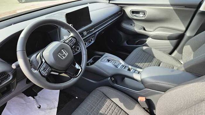 Honda ZR-V Hybrid e: HEV 2.0 i-MMD Elegance