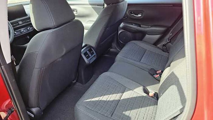 Honda ZR-V Hybrid e: HEV 2.0 i-MMD Elegance