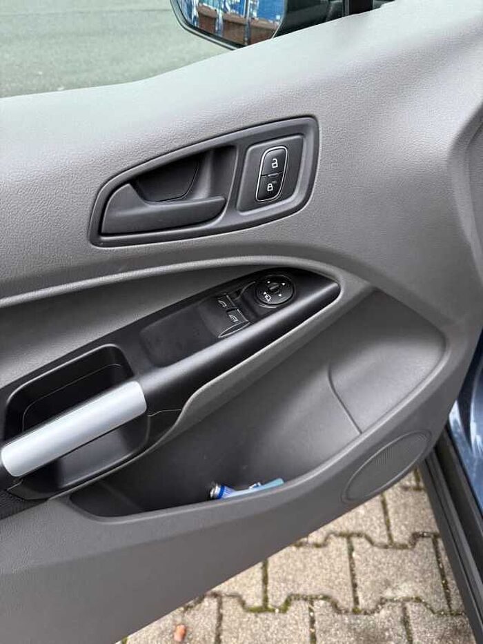 Ford Transit Connect 220 L2 Trend