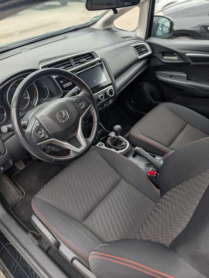 Honda Jazz 1.5 i-VTEC Dynamic